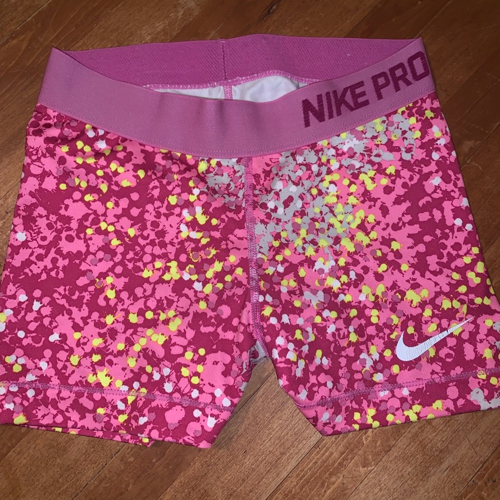 Nike Pros with splatter design! Size xs!